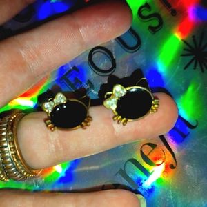 Hello kitty earrings